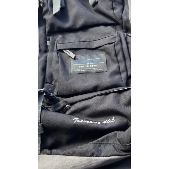 New Moutaintop Outdoor Adventure Travel 40L Backpack Black Gray with Rain Sheild - Picture 11 of 16